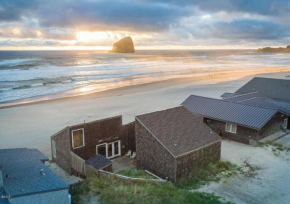Ocean Front...Sand in your toes getaway!!
